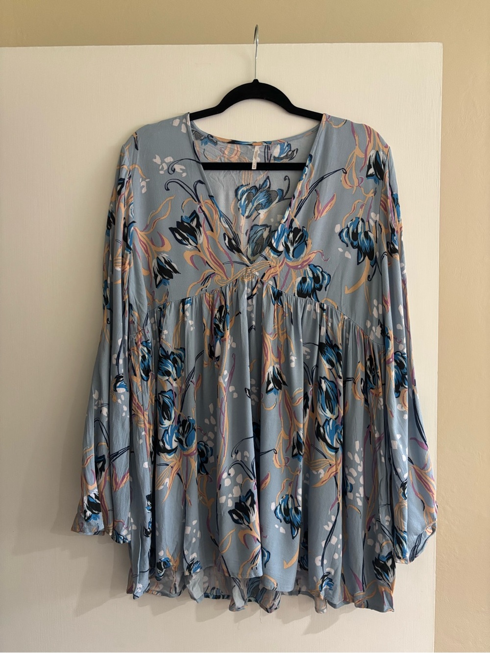 Free People Blue Floral V-Neck Tunic Top